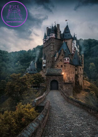 RAVENSBURGER Puzzle Hrad Eltz 1000 dílků