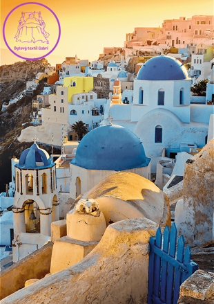 TREFL Puzzle Premium Plus Photo Odyssey: Oia, Santorini 1000 dílků