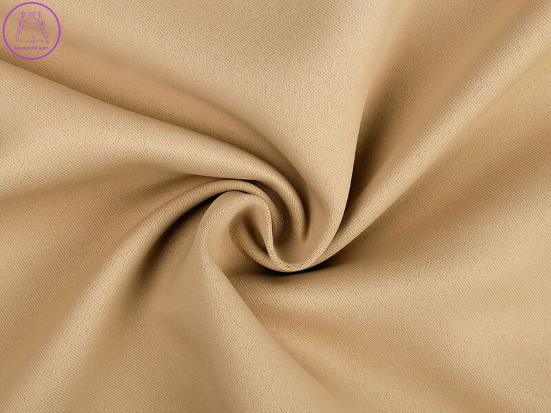 Závěsová látka blackout