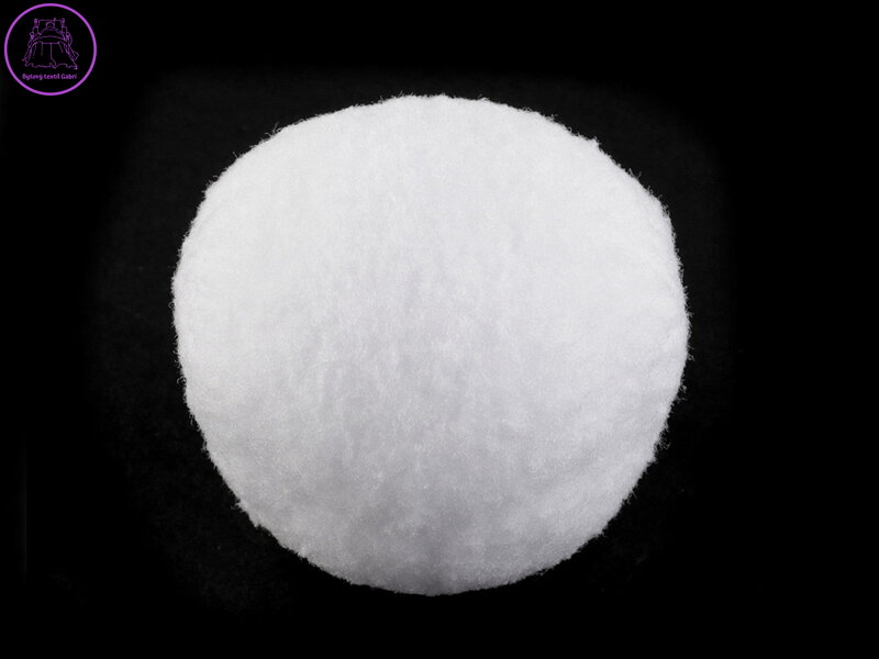 Vatové / sněhové koule / bambule Ø4,5 cm Vatové / sněhové koule / bambule Ø4,5 cm