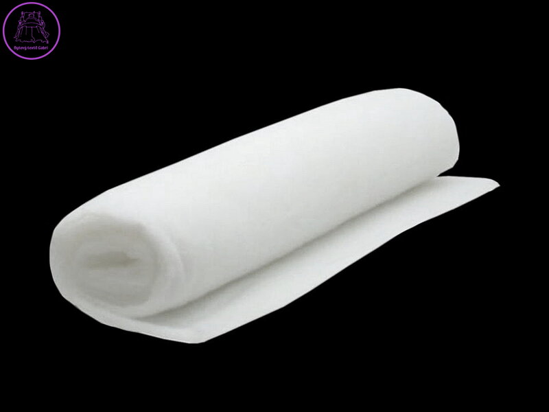 Vatelín 300 g šíře 150 cm Vatelín 300 g šíře 150 cm