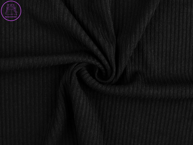 Žebrovaná šatová pletenina / svetrovina