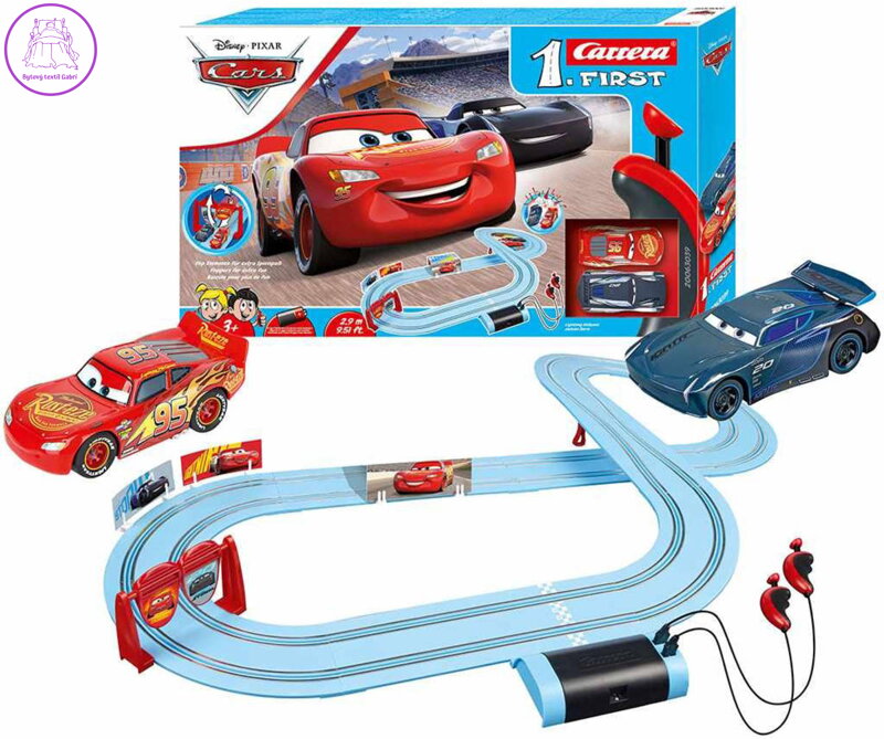 CARRERA Autodráha First Auta (Cars) 2,9m 114x88cm na baterie