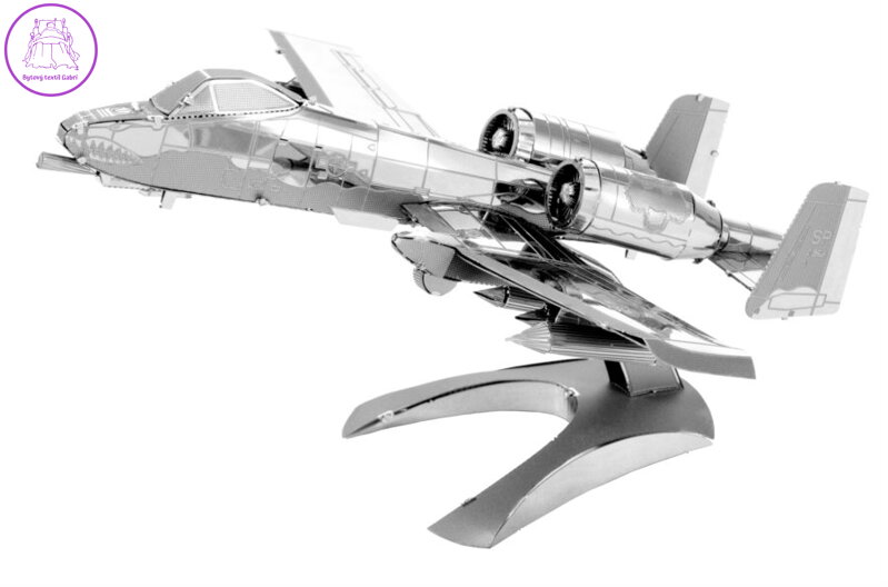 METAL EARTH 3D puzzle Stíhací letoun A-10 Warthog
