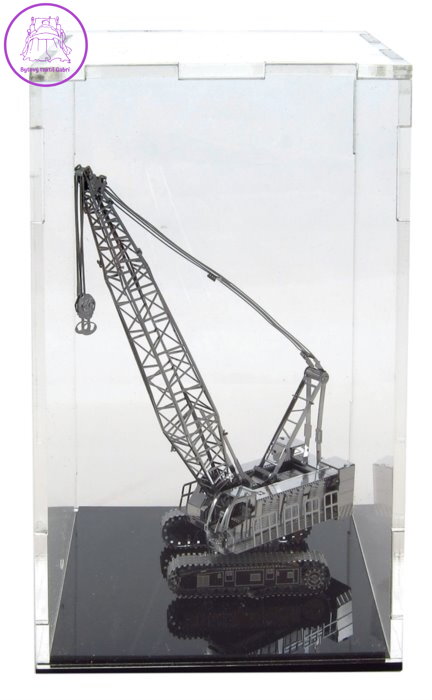 METAL EARTH Vitrínka z plexiskla (12,7x7,6x7,6 cm)