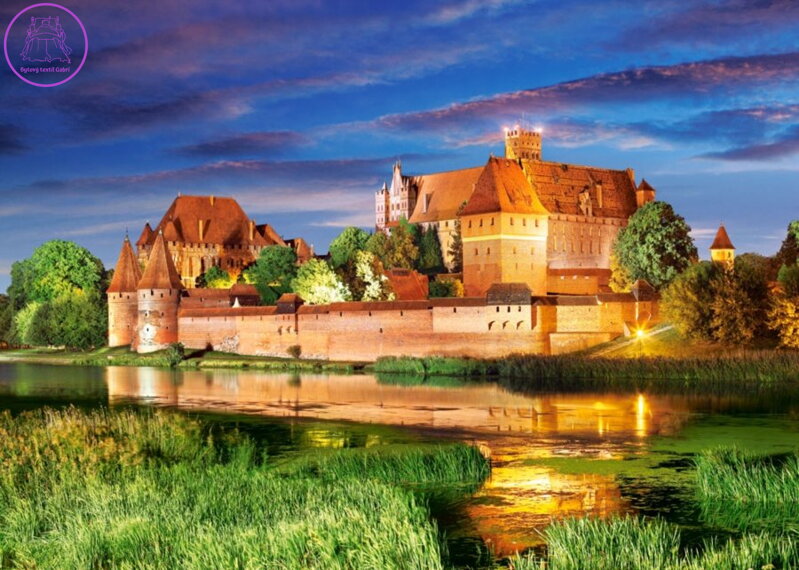 CASTORLAND Puzzle Hrad Malbork 1000 dílků
